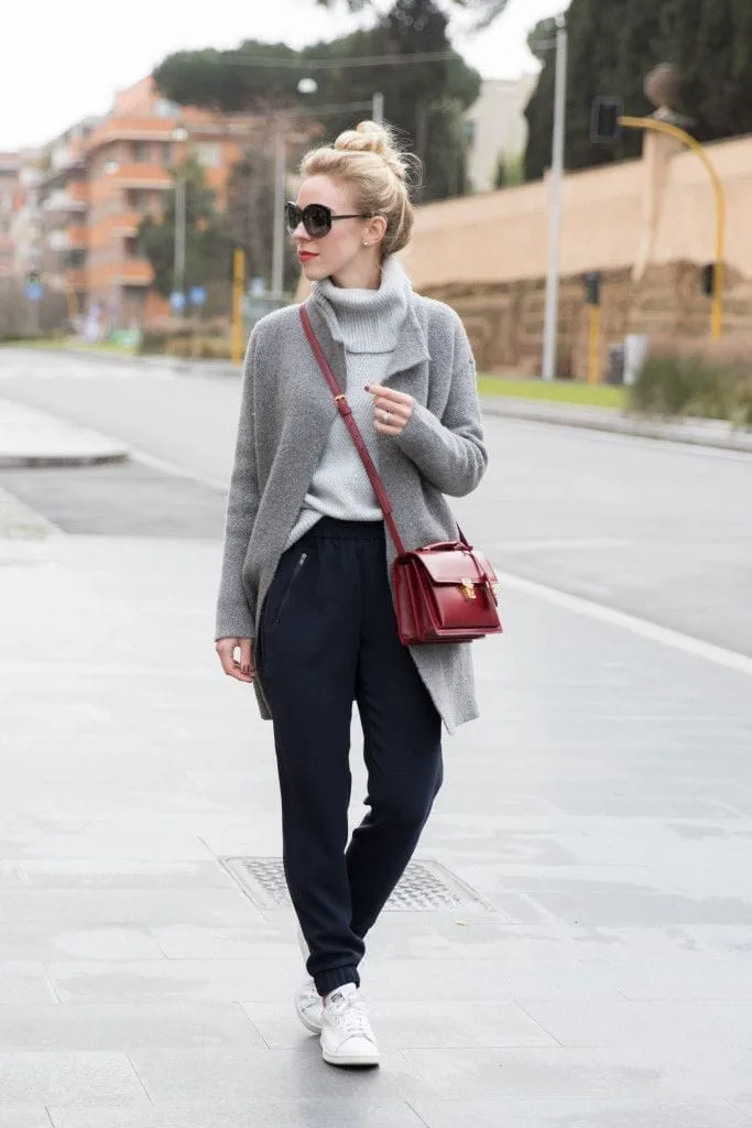 How to style trousers with sweater jacket?