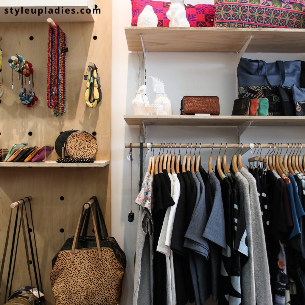 How to build a capsule wardrobe?